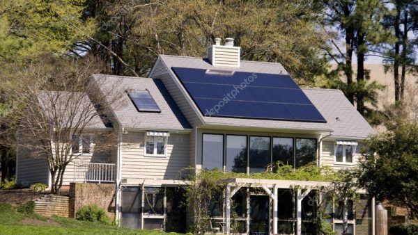 depositphotos_2797525-stock-photo-solar-home